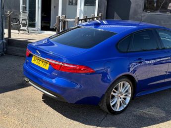 Jaguar XF 2.0d R-Sport Auto Euro 6 (s/s) 4dr