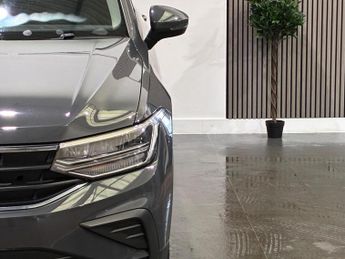 Volkswagen Tiguan 1.5 TSI Active DSG Euro 6 (s/s) 5dr