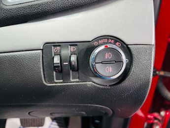Vauxhall Mokka 1.4i Turbo Exclusiv Auto 2WD Euro 6 5dr