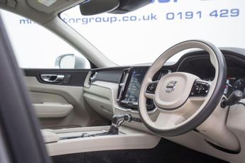 Volvo XC60 2.0 T5 Inscription Pro Auto AWD Euro 6 (s/s) 5dr