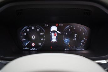 Volvo XC60 2.0 T5 Inscription Pro Auto AWD Euro 6 (s/s) 5dr
