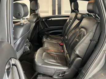 Audi Q7 3.0 TDI V6 S line Tiptronic quattro Euro 5 5dr