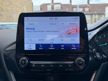 Ford Puma 1.0T EcoBoost MHEV Titanium DCT Euro 6 (s/s) 5dr