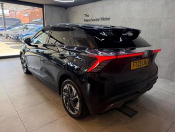 MG MG4 64kWh Trophy Long Range Auto 5dr