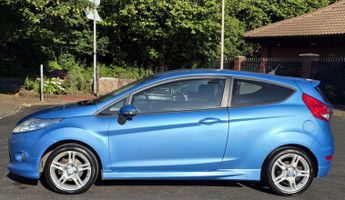Ford Fiesta 1.6 TDCi Zetec S Hatchback 3dr Diesel Manual (110 g/km, 89 bhp)