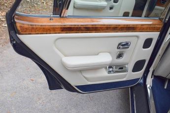 Rolls-Royce Silver Spirit 6.8 II Saloon 4dr Petrol Automatic (0 bhp)
