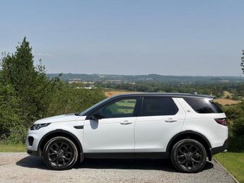 LAND ROVER DISCOVERY SPORT 2.0 TD4 Landmark SUV 5dr Diesel Auto 4WD Euro 6 (s/s) (180 ps)
