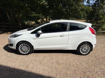 Ford Fiesta 1.0T EcoBoost Zetec Euro 6 (s/s) 3dr