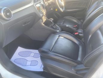 MG MG ZS 1.0 T-GDI Exclusive Auto Euro 6 5dr