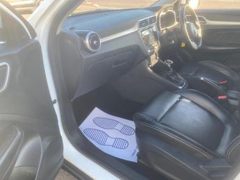 MG MG ZS 1.0 T-GDI Exclusive Auto Euro 6 5dr