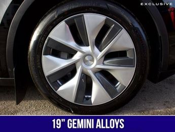 Tesla Model Y (Dual Motor) Long Range Auto 4WDE 5dr