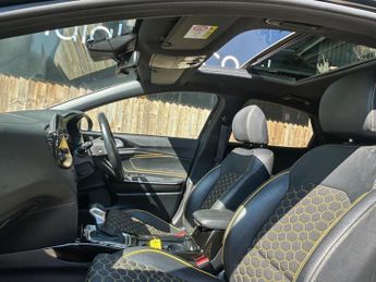 Kia XCeed 1.4 T-GDi First Edition DCT Euro 6 (s/s) 5dr