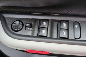 Citroen e-C3 Aircross Standard Range 44kWh MAX Auto 5dr (11kW Charger)