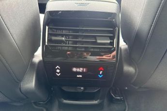 Peugeot E-5008 73kWh Allure Auto 5dr