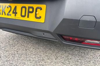 Peugeot E-5008 73kWh Allure Auto 5dr