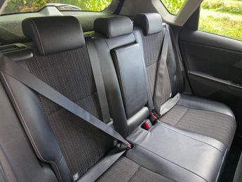 Toyota Auris 1.8 VVT-h Excel CVT Euro 5 (s/s) 5dr