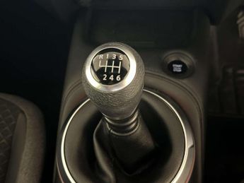 Nissan Juke 1.0 DIG-T N-Connecta SUV 5dr Petrol Manual Euro 6 (s/s) (114 ps)