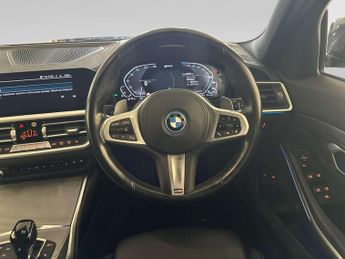 BMW 3 Series 2.0 330e 12kWh M Sport Touring 5dr Petrol Plug-in Hybrid Auto Eu