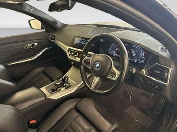 BMW 3 Series 2.0 330e 12kWh M Sport Touring 5dr Petrol Plug-in Hybrid Auto Eu