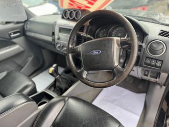 Ford Ranger 2.5 TDCi XLT Thunder 4x4 4dr