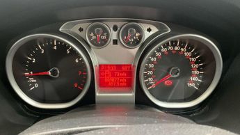 Ford Focus 1.6 Zetec 5dr