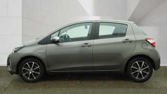 Toyota Yaris 1.5 VVT-h Icon Tech E-CVT Euro 6 (s/s) 5dr