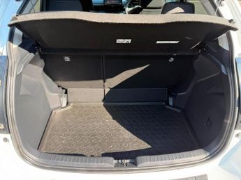 Toyota Yaris 1.5 VVT-h Design E-CVT Euro 6 (s/s) 5dr