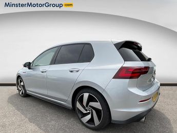 Volkswagen Golf GTI TSI S-A