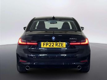 BMW 3 Series 2.0 330e 12kWh SE Pro Saloon 4dr Petrol Plug-in Hybrid Auto Euro