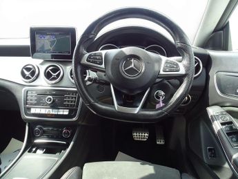 Mercedes-Benz CLA 1.6 CLA200 AMG Line Edition Shooting Brake 7G-DCT Euro 6 (s/s) 5