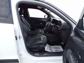 Vauxhall Mokka Electric 50kWh Ultimate Auto 5dr