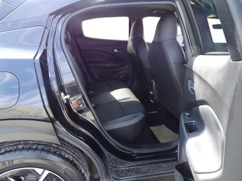 Nissan Juke 1.6 N-Connecta Auto Euro 6 5dr