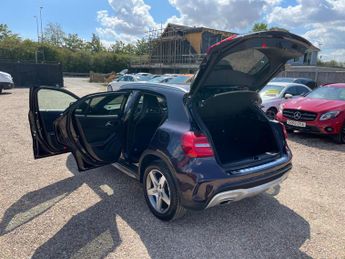 Mercedes-Benz GLA 2.1 GLA220d AMG Line (Premium) 7G-DCT 4MATIC Euro 6 (s/s) 5dr