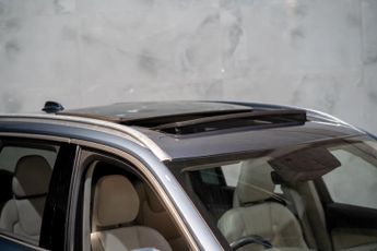 Volvo XC90 2.0 T5 Momentum Pro Auto 4WD Euro 6 (s/s) 5dr