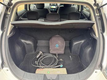 Nissan Leaf 30kWh Acenta Auto 5dr