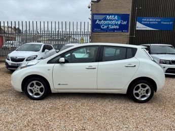 Nissan Leaf 30kWh Acenta Auto 5dr