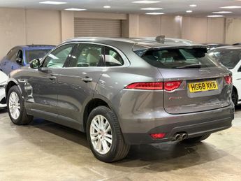 Jaguar F-PACE 2.0 D180 Portfolio Auto AWD Euro 6 (s/s) 5dr