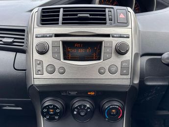 Toyota Verso 1.8 V-Matic TR Multidrive S Euro 4 5dr