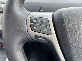 Toyota Verso 1.8 V-Matic TR Multidrive S Euro 4 5dr