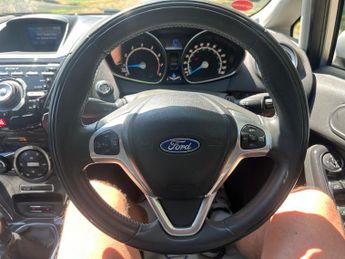 Ford Fiesta 1.0T EcoBoost Titanium X Euro 5 (s/s) 5dr
