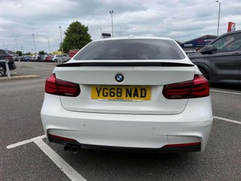 BMW 3 Series 2.0 320i M Sport Shadow Edition Auto Euro 6 (s/s) 4dr