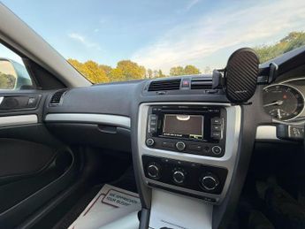 Skoda Octavia 1.4 TSI SE Hatchback 5dr Petrol DSG Euro 5 (122 ps)