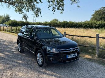 Volkswagen Tiguan 2.0 TDI BlueMotion Tech Match 4WD Euro 5 (s/s) 5dr