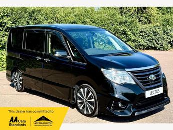 Nissan Serena 2.0 Petrol/Hybrid Highway Star 7 Seat