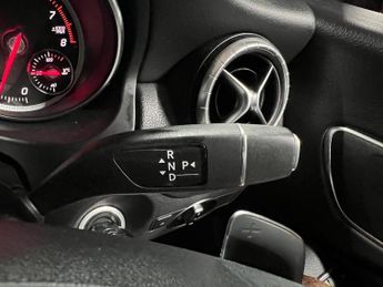 Mercedes-Benz CLA 1.6 CLA180 AMG Line Coupe 7G-DCT Euro 6 (s/s) 4dr