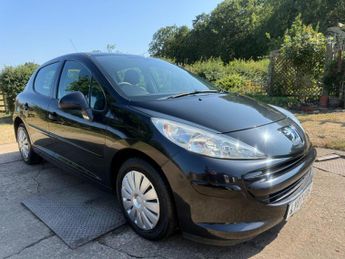 Peugeot 207 1.4 HDi Urban 5dr