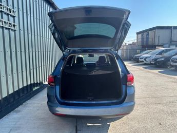 Vauxhall Astra 1.6 CDTi Elite Nav Sports Tourer Auto Euro 6 5dr
