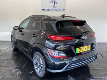 Hyundai KONA 64kWh Premium Auto 5dr (10.5kW Charger)