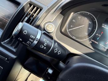 Land Rover Freelander 2 2.2 SD4 Dynamic SUV 5dr Diesel CommandShift 4WD Euro 5 (190 ps)