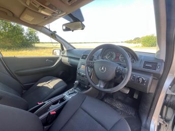 Mercedes-Benz A Class 1.5 A160 Classic SE CVT 5dr